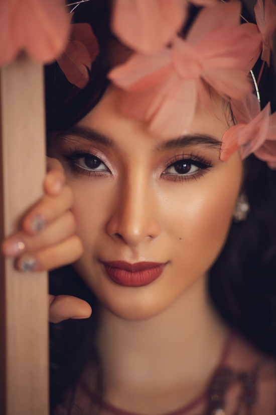 Angela Phương Trinh làm thiên thần - Hình 6