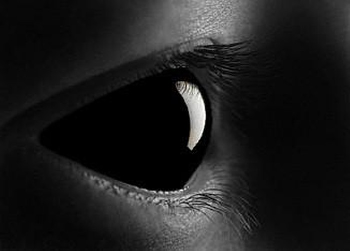 Đôi mắt đen sì là định nghĩa hoàn hảo cho sự quyến rũ và bí ẩn. Hãy khám phá thêm về những hình ảnh tuyệt đẹp của những đôi mắt đen sì để trải nghiệm cảm giác đầy thú vị và hấp dẫn.