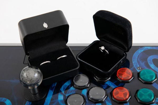 Chuyện tình chàng gamer chuyên nghiệp và nàng siêu mẫu nội y - Hình 6
