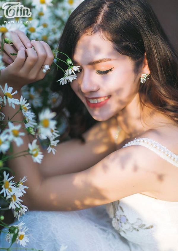 Dân tình rần rần khoe 50 sắc thái với cúc họa mi, ai không biết sống ảo vào học ngay! - Hình 4