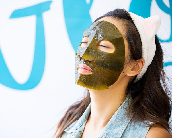 Dùng mặt nạ rong biển, nước vo gạo... Cách giúp phụ nữ nhật hồi xuân - Hình 3