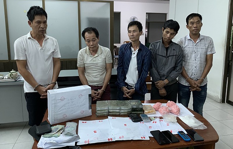 GĐ Công an TP.HCM khen chuyên án triệt phá ma túy ở quận 12 - Hình 1
