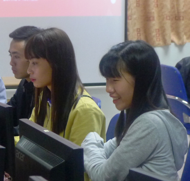 Long An đây manh ưng dung công nghê thông tin trong giao duc - Hình 1