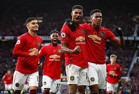 Man Utd 3-1 Brighton: 'Song sát' lên tiếng - Hình 1