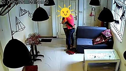Sốc: Đỏ mặt với cặp đôi hôn hít, sờ soạng vùng nhạy cảm nhiệt tình trong quán net - Hình 7