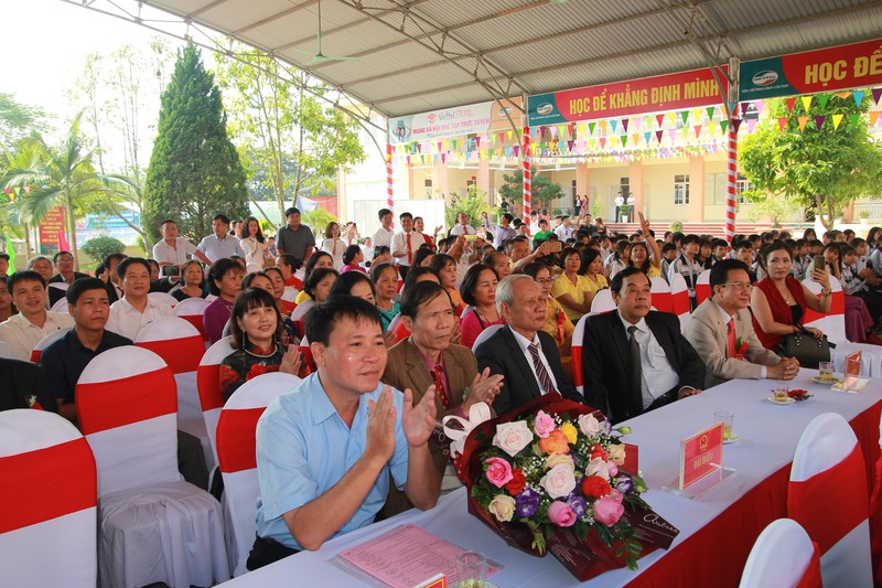 Tuyên Quang: Trường THPT Xuân Huy kỷ niệm 40 năm ngày thành lập trường - Hình 3