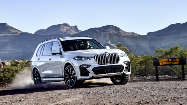 BMW X8 tái xuất SUV lớn nhất đắt nhất của BMW sắp trình làng