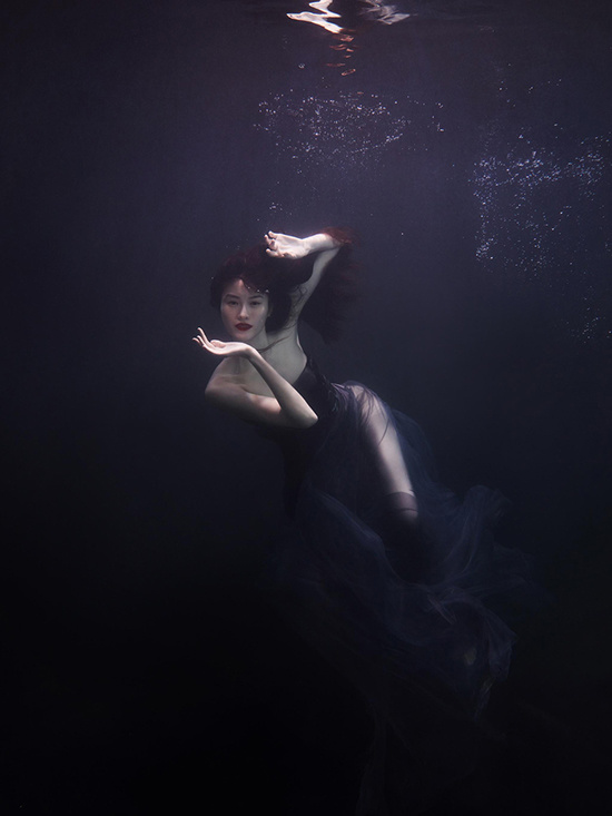 Người mẫu nội y số 1 châu Á đắm mình dưới nước đẹp mê hồn - Hình 8