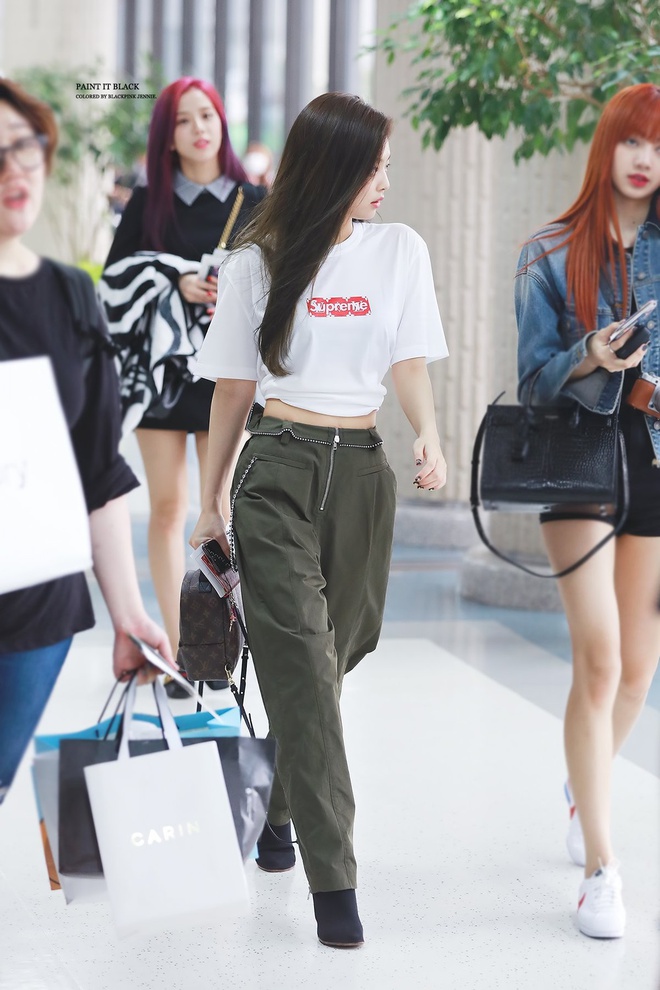 4 mỹ nhân BlackPink được khen dáng đẹp dù mặc quần ống rộng - Hình 17
