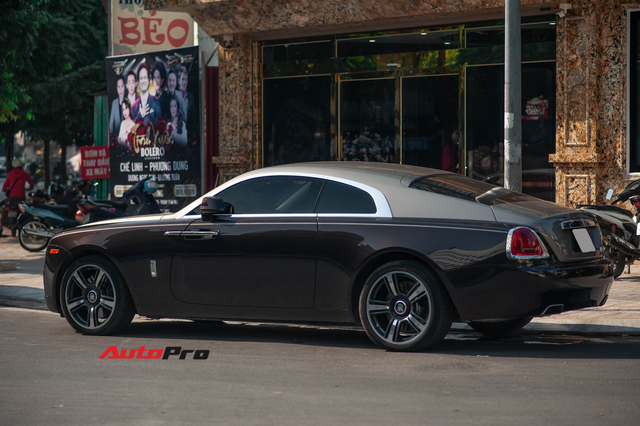 Bắt gặp Rolls-Royce Wraith độ độc đáo của dân chơi đồng hồ khét tiếng Hà Nội - Hình 7