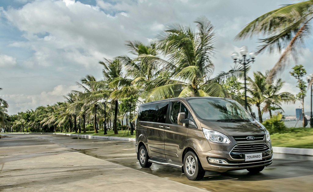 Bùng nổ xe MPV cỡ trung ở Việt Nam - Hình 8