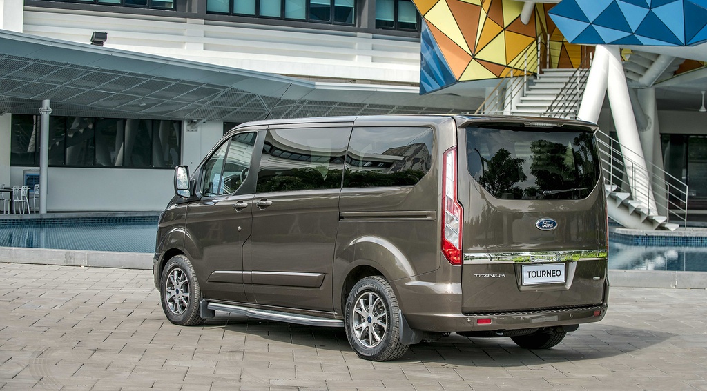 Bùng nổ xe MPV cỡ trung ở Việt Nam - Hình 6