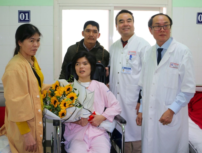 Cô gái bị xuất huyết não thập tử nhất sinh hồi phục kỳ diệu - Hình 3