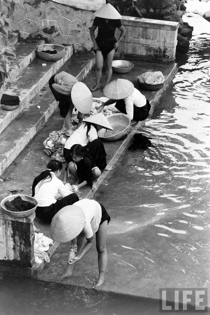 Cuộc sống ở Huế năm 1961 qua ảnh độc của tạp chí Life - Hình 9