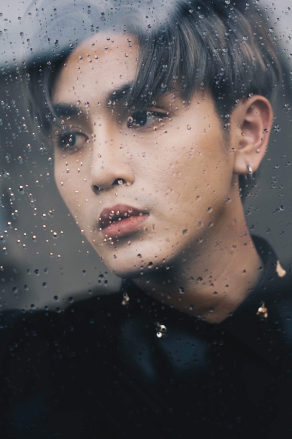 Học Selene Gomez, Zane (Zero 9) ra mắt MV quay bằng iPhone 11 - Hình 1