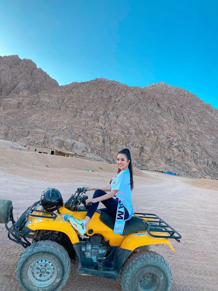 Món quà thời trang nhỏ nhưng có võ của Á hậu Thúy An khiến loạt thí sinh thích thú tạo nét ở Miss Intercontinental - Hình 5