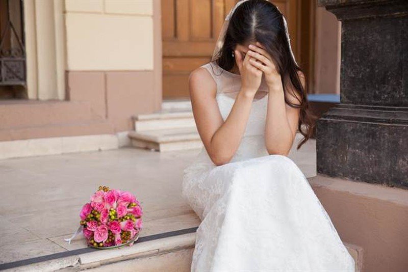 Nhận được ảnh nóng của con rể và cô gái khác lúc dựng rạp cưới, bố vợ có hành động làm ai cũng... nể - Hình 2