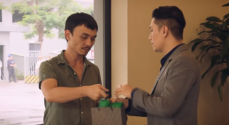 Sinh tử trailer tập 28: Tinh tế như Việt Anh, sinh nhật con Thứ trưởng tặng quà hẳn 1 tỉ - Hình 3