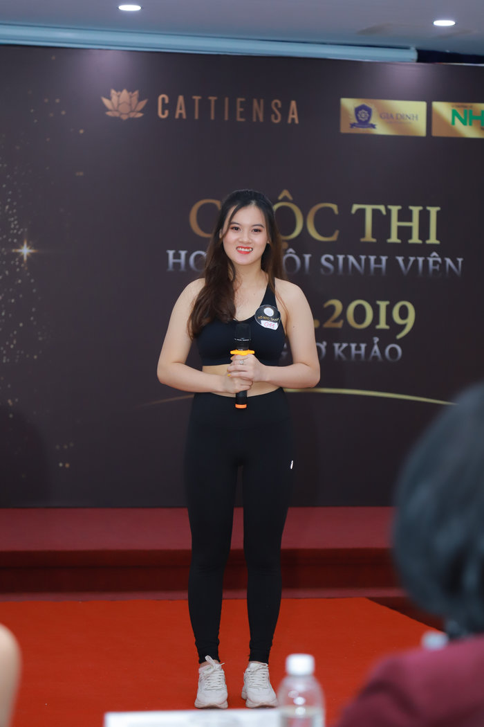Sinh viên ĐH Gia Định năng động trong trang phục thể thao tại sơ khảo Hoa khôi Sinh viên NHG 2020 - Hình 10