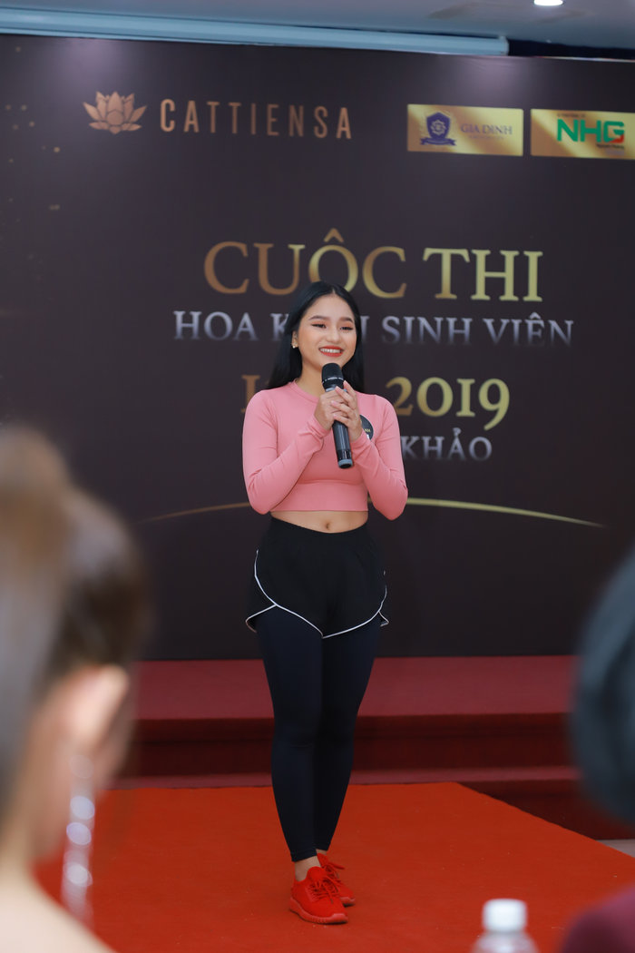 Sinh viên ĐH Gia Định năng động trong trang phục thể thao tại sơ khảo Hoa khôi Sinh viên NHG 2020 - Hình 8