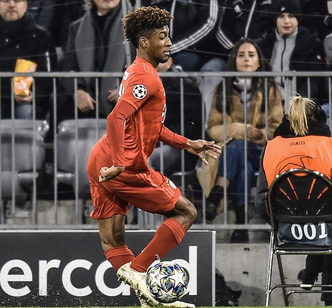 Tiền đạo Bayern Munich tự dính chấn thương nghiêm trọng - Hình 1