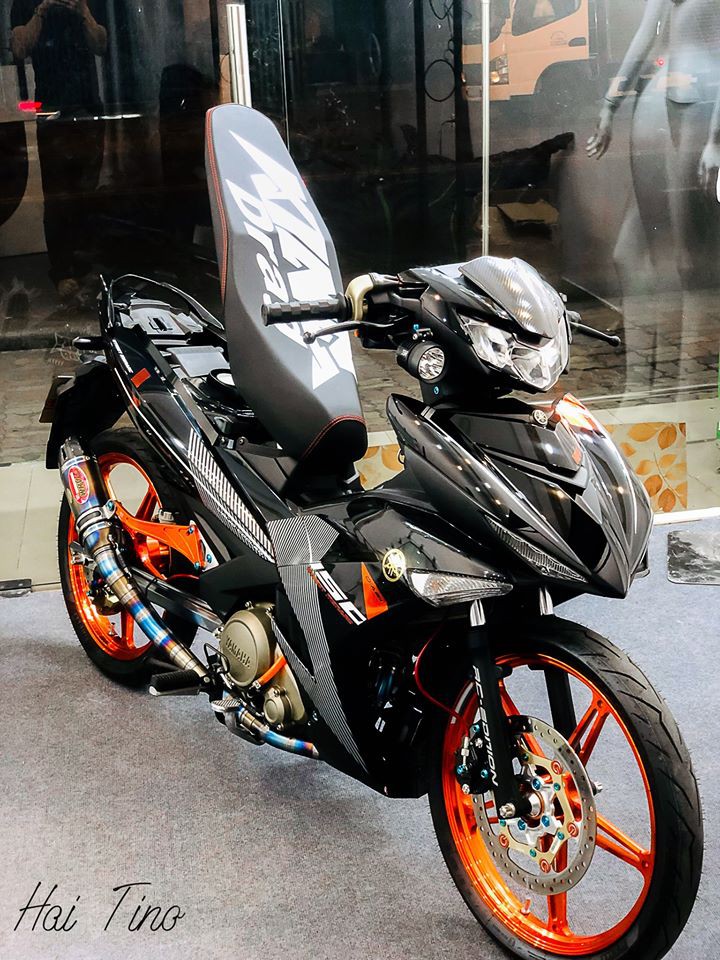 Yamaha Exciter 150 độ động cơ bị cảnh sát truy quét tại Malaysia  Xe máy