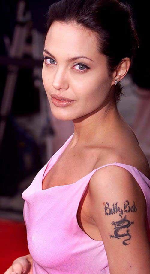 Vẻ đẹp thuở nhỏ của Angelina Jolie - Hình 10