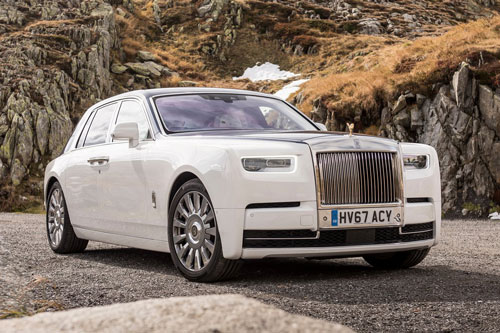 Cận cảnh RollsRoyce Phantom VIII giá hơn 70 tỷ vừa về Việt Nam điểm nhấn  ở nội thất