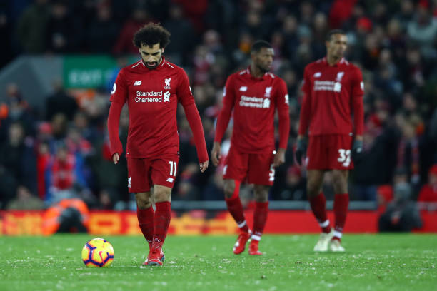 5 cầu thủ tệ nhất vòng 24 Premier League: Solskjaer tin lầm người? - Hình 1