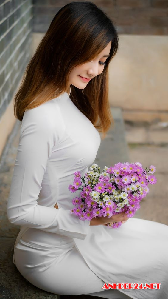Bộ sưu tập những bộ áo dài nữ sinh đẹp nhất Việt Nam - Hình 5