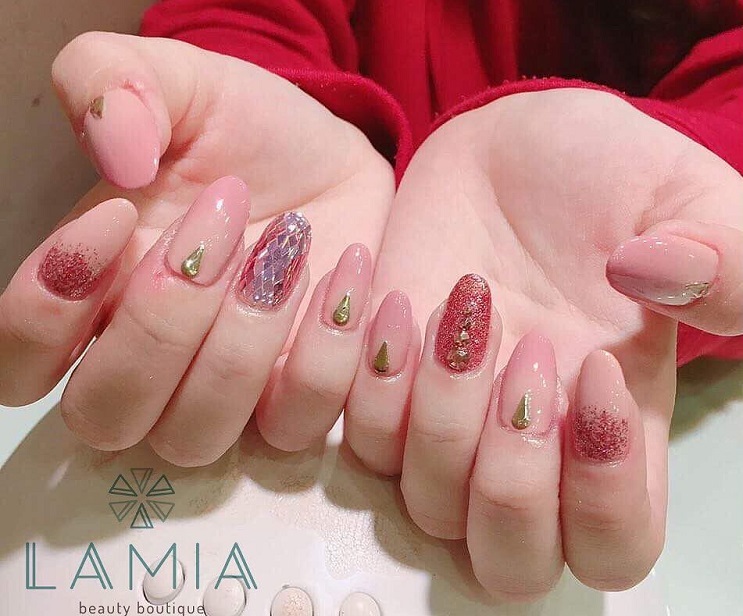 Mẫu nail đính đá Tết 2019 cực kì lung linh đốm tim mọi ánh nhìn - Hình 7