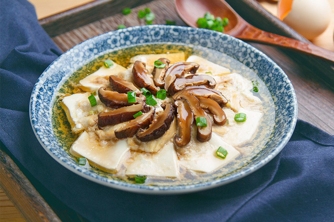 Thanh đạm món đậu hấp nấm cho bữa tối thêm ngon cơm - Hình 6