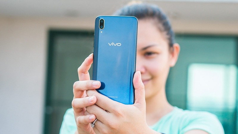 Vivo V15 Pro lộ thông tin có ba camera sau, camera selfie 32 MP - Hình 2
