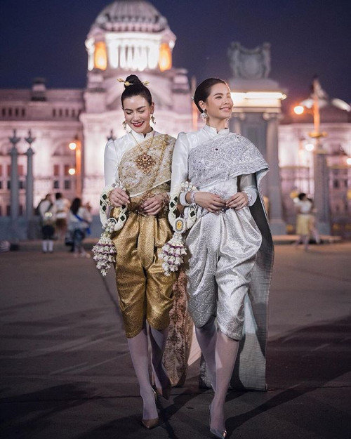 Tại sao trang phục truyền thống Thái Lan lại thu hút người nhìn
