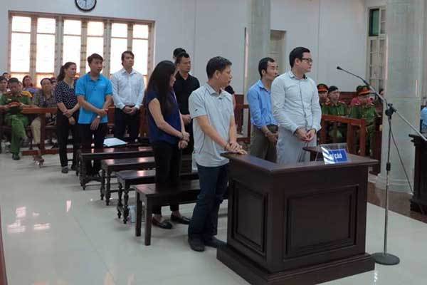 800 nhà đầu tư điêu đứng với chiêu lừa siêu đẳng của đại gia - Hình 1