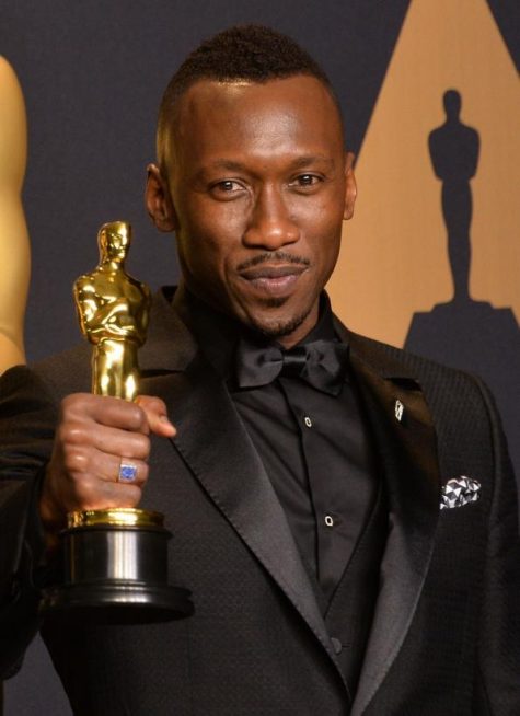 9 bài học phong cách thời trang từ chủ nhân tượng vàng Oscar - Mahershala Ali - Hình 2