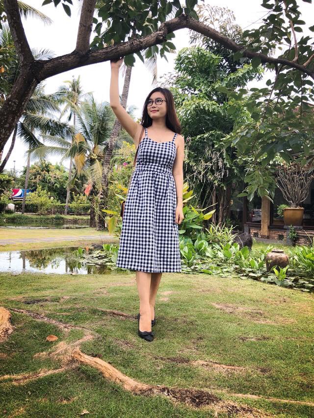 Chụp ảnh bên 5 đứa trẻ, bà mẹ 9x bỗng thành người mượn con hàng xóm câu like và sự thật đằng sau - Hình 5