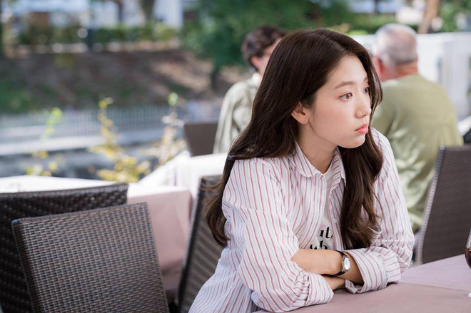 Fan Hàn tâng bốc lên mây xanh, netizen Trung tranh nhau chê Park Shin Hye béo đến mức già hẳn đi - Hình 8