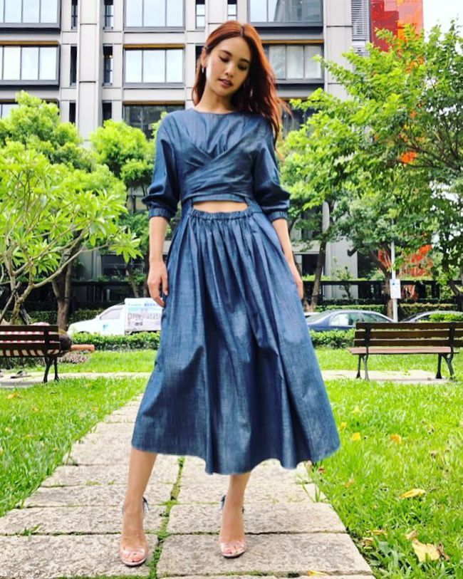 Không chỉ mỗi vẻ ngoài không tuổi, các nàng U30 còn ngưỡng mộ Dương Thừa Lâm ở khoản mix đồ, vóc dáng thấp bé mà toàn mặc đồ siêu kén dáng - Hình 10