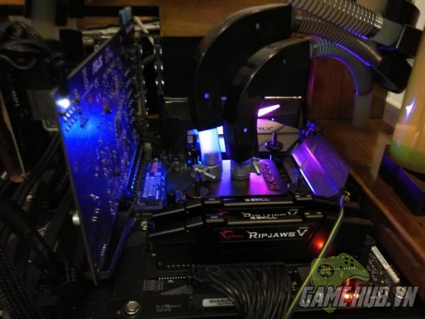 1001 chiếc vỏ case tự chế độc đáo chứng minh khả năng sáng tạo của game thủ là vô biên - Hình 9