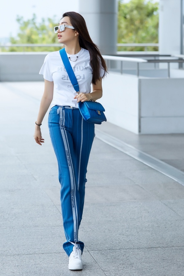 Lệ Hằng tặng mẹ túi hiệu - Hình 3