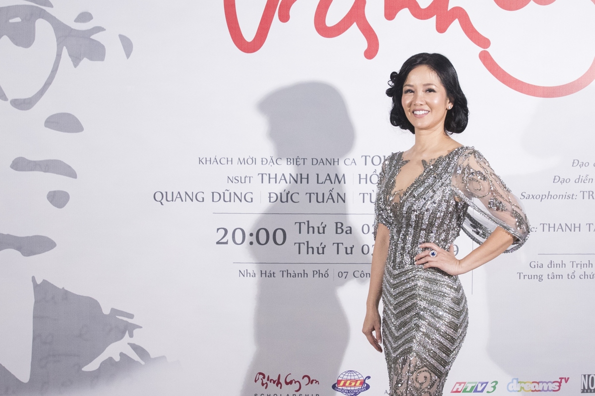 Hồng Nhung diện váy Hoàng Hải nồng nàn 18 năm nhớ Trịnh Công Sơn - Hình 5