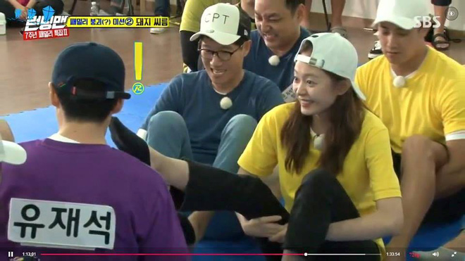 Mê trai quá đà, bất kính với tiền bối... Jeon So Min chính là người bị ném đá nhiều nhất Running Man - Hình 18
