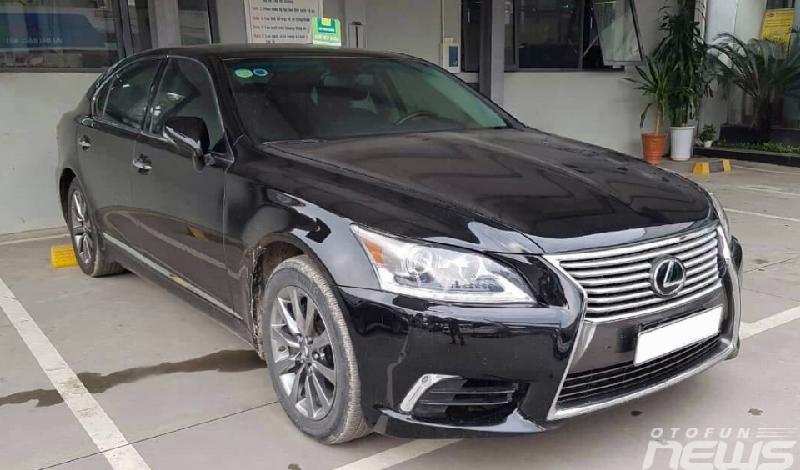 Nâng cấp Lexus LS460 2008 lên đời 2017 chỉ với 350 triệu đồng - Hình 1