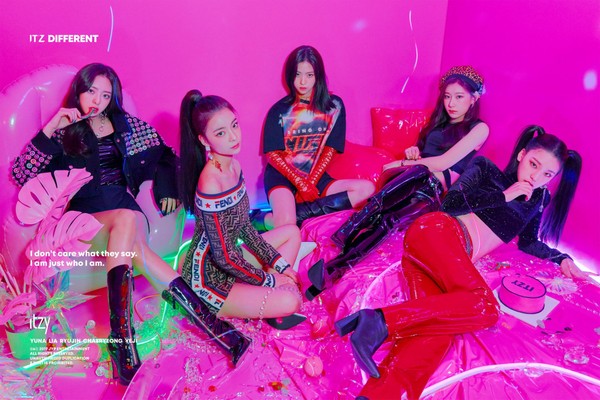 SM - YG - JYP đầu năm 2019: Vui buồn lẫn lộn chuyện comeback và scandal - Hình 18