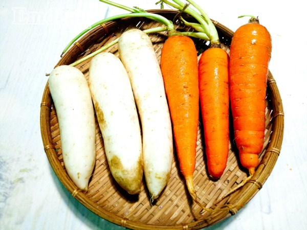 Củ cải nấu chung với bí đỏ