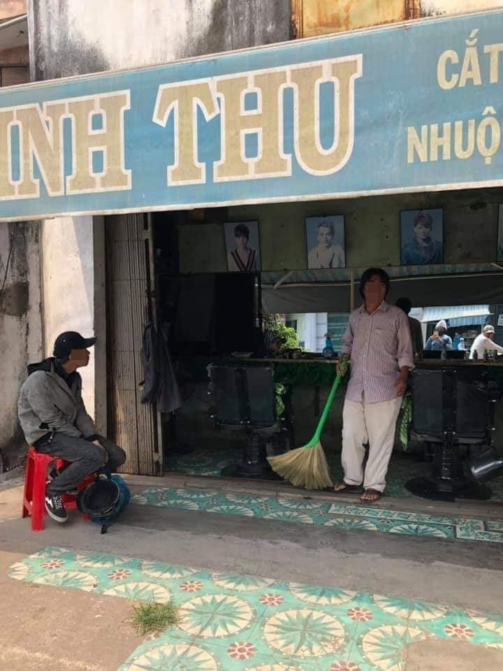 Cậu bé lang thang từ Cửa Lò đến Đồng Nai tìm anh bị nghi dựng chuyện vì lộ ảnh tìm chị ở tỉnh khác - Hình 3