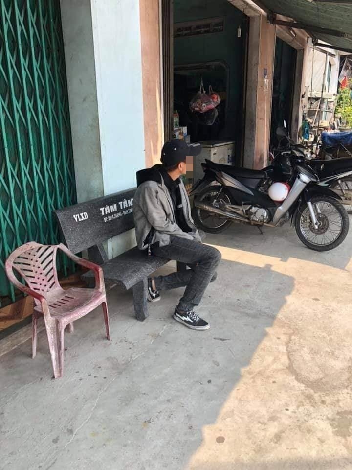 Cậu bé lang thang từ Cửa Lò đến Đồng Nai tìm anh bị nghi dựng chuyện vì lộ ảnh tìm chị ở tỉnh khác - Hình 2