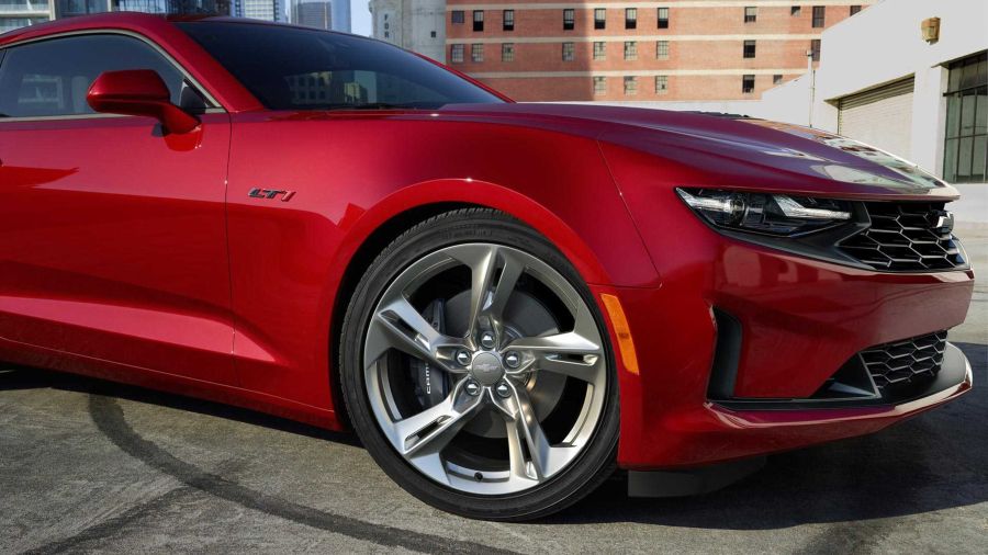 Chevrolet Camaro 2020 lộ diện, không khiến các fan thất vọng - Hình 2