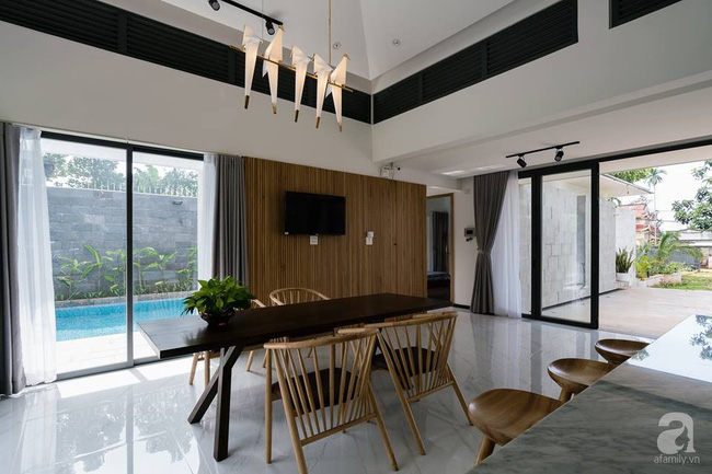 Đồng Nai: Ngôi nhà vườn ở ngoại ô xanh tươi, trong lành với cây cối tỏa bóng nắng quanh nhà - Hình 15